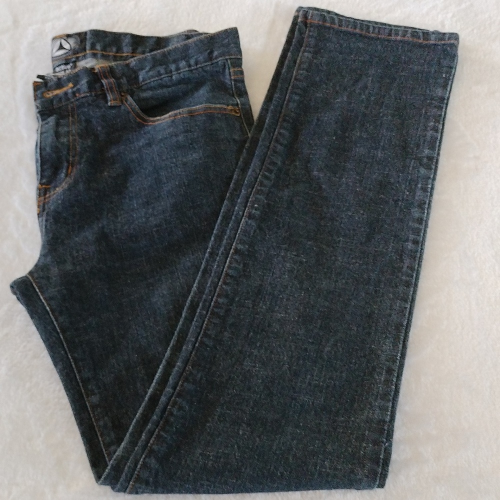 Active  Revolt Stretch super slim jeans size 32
